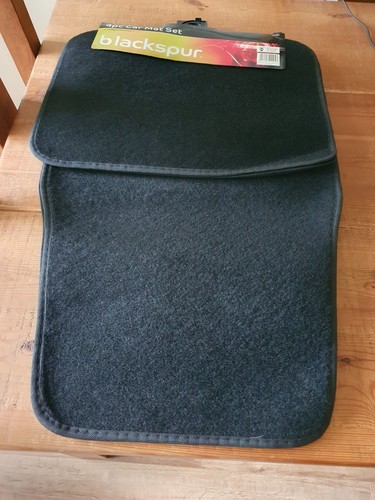 Universal black car mats - universal,